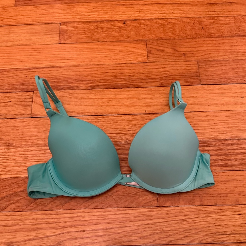 Teal Victorias Secret Push-Up Bra